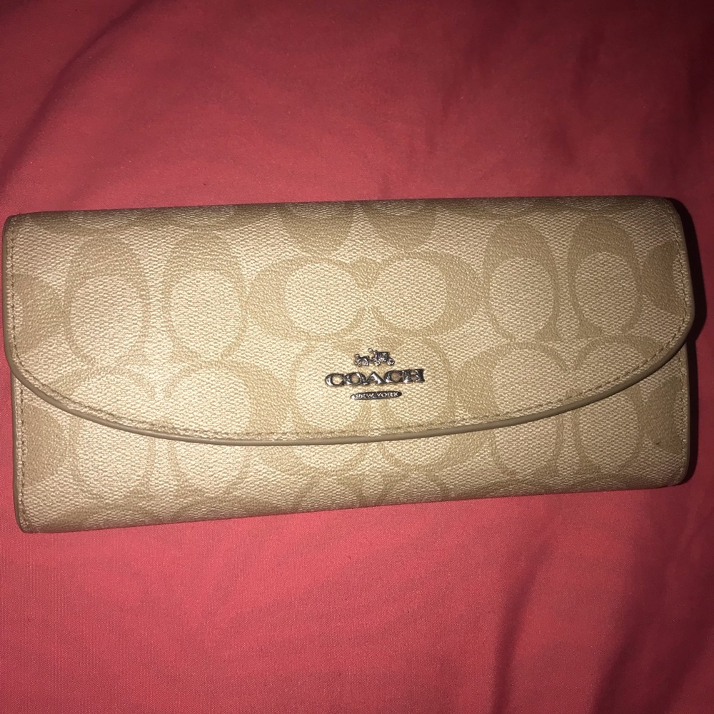 Coach wallet